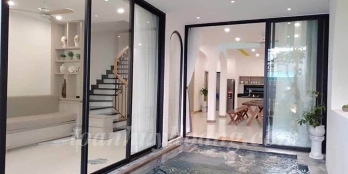 Cho thuê biệt thự hồ bơi gần biển Mỹ Khê 5 phòng ngủ khép kín giá 30 triệu-Toàn Huy Hoàng