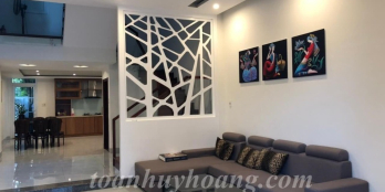 Cho thuê biệt thự Euro Village nội thất sang trọng giá 1.000 usd-TOÀN HUY HOÀNG