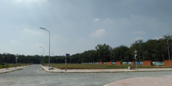 Thanh lý 5 lô mặt tiền đường DT741. Thích hợp đầu tư ngắn hạn