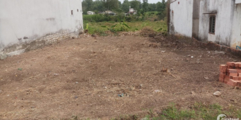 Bán đất Bàu Cạn ngang 10 sâu 20, shr có 60m thổ, cachs ubnd xã 500m.