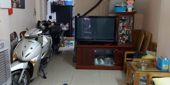 Bán nhà 4 tầng, 4 ngủ, ngõ Ô tô thông thoáng, gần ĐH Bách Khoa, XD, KTQD, DT 40m