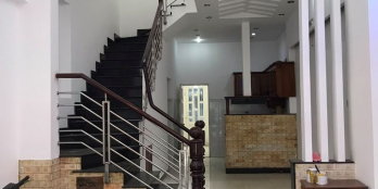 VỊ TRÍ : Đường Mã Lò quận Bình Tân 2 mặt tiền hẻm rộng xe tải chạy vô tới nhà