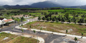 Bán 120m2 đất mặt tiền chợ trung tâm thị trấn Khâm Đức, Quảng Nam hỗ trợ vay 50%