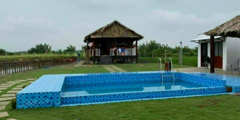 Tôi bán 4 lô đất MT sông lớn Phú Đông đường ô tô giá gốc mới cắt sổ xong 1,6tr/m