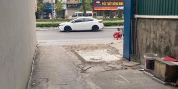 Sổ đỏ Bán đất tặng nhà gần mặt đường QL18 Hạ Long,bãi tắm,đường bao biển Giá Tốt