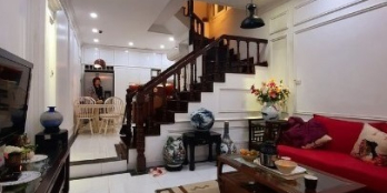 Nhà Dương Quảng Hàm 52m2, 4T,lô góc, ngõ rộng thoáng. 4.8tỷ