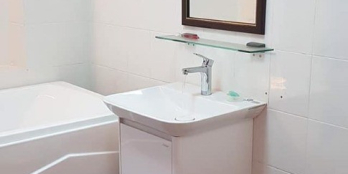 Bán Nhà Quận 10 – Hẻm Xe Tải-  4 Tầng – 2 Bước Ra Mặt Tiền