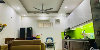 Bán nhà Nguyễn Văn Cừ, ô tô tránh, 50m, 5T, nhỉnh 5 tỷ.