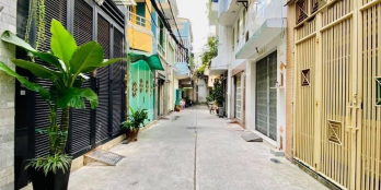 Bán nhà Quận 1 – Hẻm xe hơi- Biệt thự mini ngang trên 6m