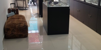 Cần bán gấp nhà 3 tầng “Mặt tiền” CMT8, vị trí đẹp,54m2, giá tốt đầu tư