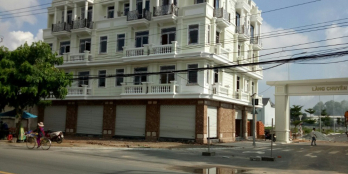 đi nước ngoài cần bán gấp nhà phố liên kề