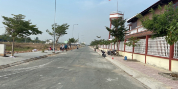 Siêu Phẩm nghĩ dưỡng View Hồ 175m2,nhà hàng du lịch,Đường tỉnh lộ 10