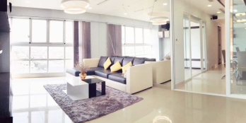 Cho thuê căn hộ Happy Valley căn góc, lầu cao, diện tích 135m2 full nội thất