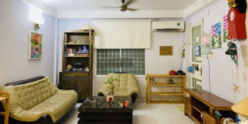 Bán căn hô lầu 3 chung cư B3, 55m2 , 2 PN, 2wc!