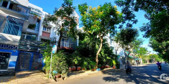 Bán biệt thự đường số 18 p. Tân Phong Quận 7.DT; 7x18m trệt 3 lầu .Giá ; 23.5 tỷ