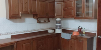 Bán nhà Xuân Thủy cực đẹp 50m2 4 tầng 4,9 tỷ ngõ ba gác