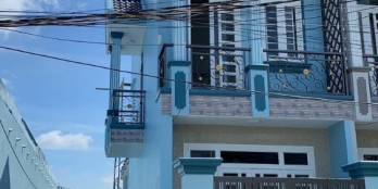 Nhà 1 trệt 1 lầu, 2 pn, 2wc, hẻm xe hơi đường TL9 gần Hóc Môn 840tr