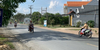 Tại sao phải bỏ tiền nhiều để mua lô đất mà không phải mặt tiền đường ở Long An?