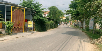 Đường 5m khu dân cư đông đúc, sổ đỏ công chứng ngay