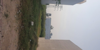 Gia đình tôi có lô đất 100m2 giá 900tr, đang kẹt tiền bán gấp chỉ 799tr SHR.