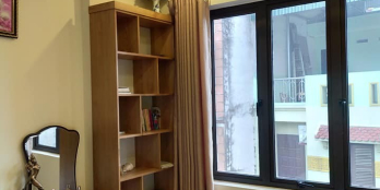 Bán nhà Hoàng Như Tiếp 48m, 5T, ô tô đỗ cửa, 30m ra mặt phố.