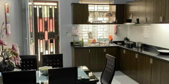 Bán nhà mặt phố Đinh Tiên Hoàng, TP HD, 3 tầng 68m2, đường 21m, 4.6 t, nhà cực đ