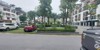 Cho thuê NV Romantic Park Tây Hồ Tây 150m giá 55tr .