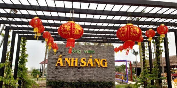 Khách Cần Tiền Bán Gấp Nền Đất Đối Diện Công Viên,Đường Chính 20m ,KDC Tây Nam