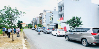 Bán đất xây biệt thự view hồ công viên, sổ hồng riêng, đường Trần Văn Giàu