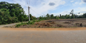 Chính chủ cần bán gấp lô đất hai mặt tiền sau lưng là suối cực đẹp ở xã Hòa Hiệp