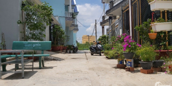 Bán Nhà Tân Kim Quốc Lộ 50 Cách Cầu Ông Thìn 800m 4PN DTSD 120m2 Chỉ 1,95 Tỷ SHR