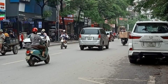 Nhà mặt phố Nguyễn Đổng Chi, nhà lô góc, siêu kinh doanh 64m2 giá 9.8 tỷ.