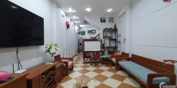 Nhà Phùng Chí Kiên 45m2, 5T, ngõ thông, cực gần oto, khu dân trí, 5.4tỷ