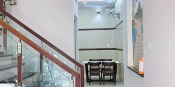 Bán Nhà Nguyễn Duy Cung 46m2 - 4 Tầng chỉ Nhỉnh 5 Tỷ - Hẻm 4M