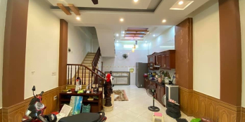 Bán nhà Nguyễn Hoàng, Nam Từ Liêm kinh doanh, Oto đỗ, lô góc 45m2 giá 7.3 tỷ