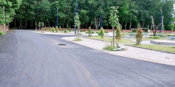 Đất trung tâm giá siêu hót mặt tiền đường nhựa