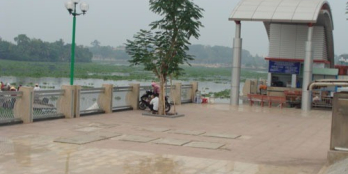 Vị trí nằm ngay chợ TDM - Đối diện Công viên Bạch Đằng. Chính chủ