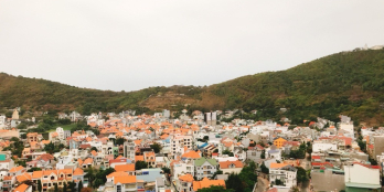 Cần bán căn hộ 2PN tầng cao đầy đủ nội thất chung cư Vũng Tàu Melody