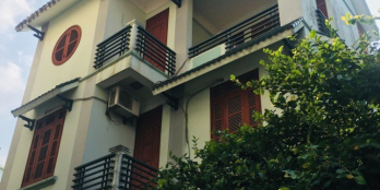 Bán biệt thự 4 thoáng tại Nguyễn Văn Cừ, 93m2, giá 6.5 tỷ.