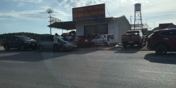 Nhóm chúng tôi mới đấu giá được vài lô đẹp thuộc Hồng Tiến, đối diện  SamSung TN