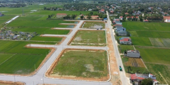 Ra nhanh vài lô MB 1341 Quảng Trường, Quảng Xương.