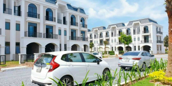 Nhà mặt tiền quốc lộ 1A, 2lầu 1trệt chỉ với 3,6tỷ