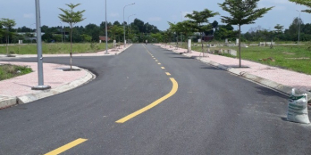 Đất Củ Chi. MT đường, gần bến xe Củ Chi,  ngân hàng, trường học