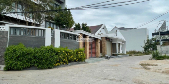 Bán đất lô 2 đường Đinh Tiên Hoàng, thuộc khu bàn cờ hành chính huyện