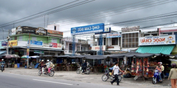 Bán đất tặng nhà giá rẻ,mặt tiền đường Nguyễn Du Cam Đức Cam Lâm Khánh Hòa.