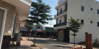 Đất gần chợ Phú Phong TP. Thuận An 65m2 1ty5 giá tốt nhất khu vực 0974618124