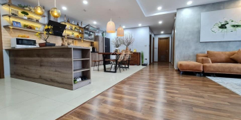 Bán cắt lỗ căn 3PN - 134m2, tòa Diamond Goldmark City. giá 28 trđ/m2