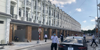 Nhà phố mặt tiền đường Nguyến Thị Khắp, Dĩ An, Bình Dương mới xây