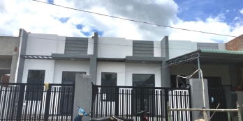 Bán nhà xây sẳn liền kề, đồng bộ. Thanh toán 465 triệu, nhận nhà vào ngay