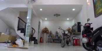 Tân Bình - Bán nhà HXH 10,4 tỷ Nguyễn Hồng Đào, Phường 14, Quận Tân Bình